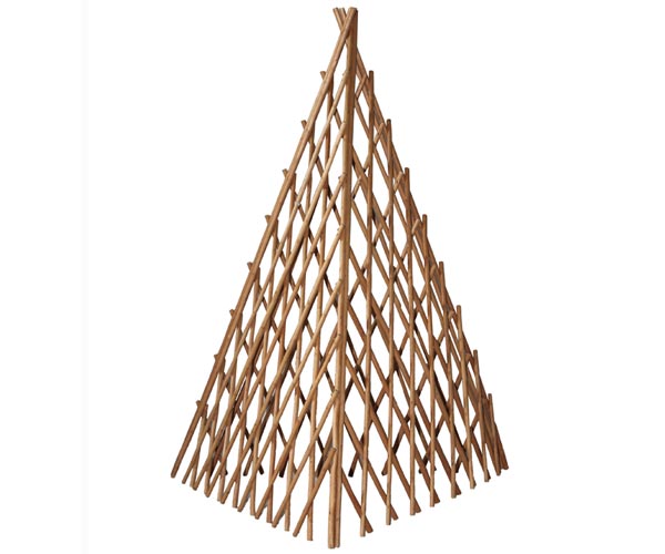 Triangle peeled willow bracket